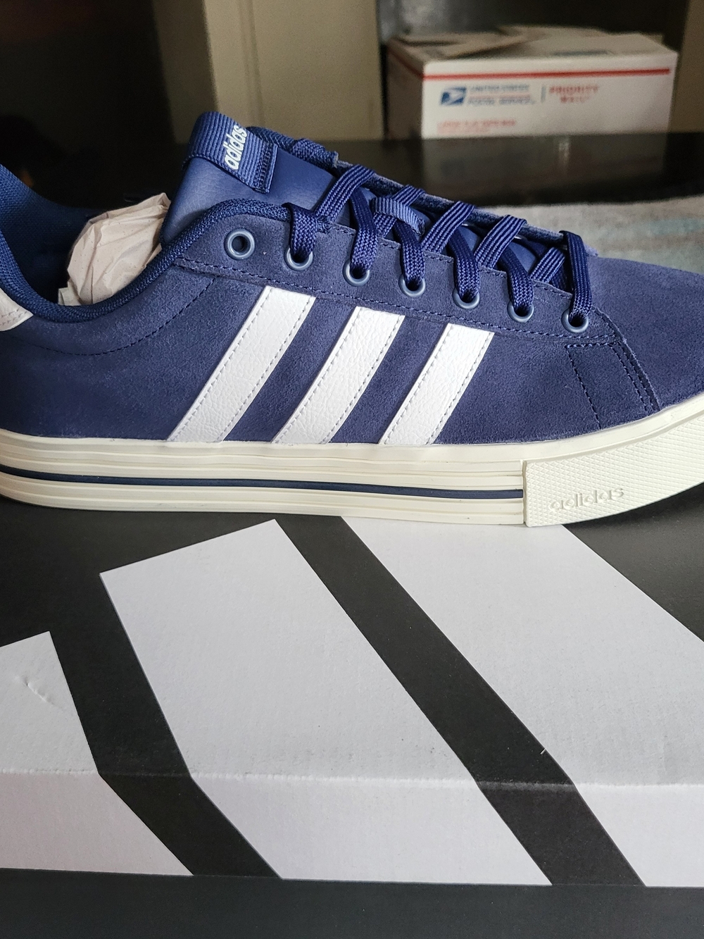 *NEW* Adidas Daily 4.0 Men's Shoes Sneakers Men's Size 11 Women's 12 with Box